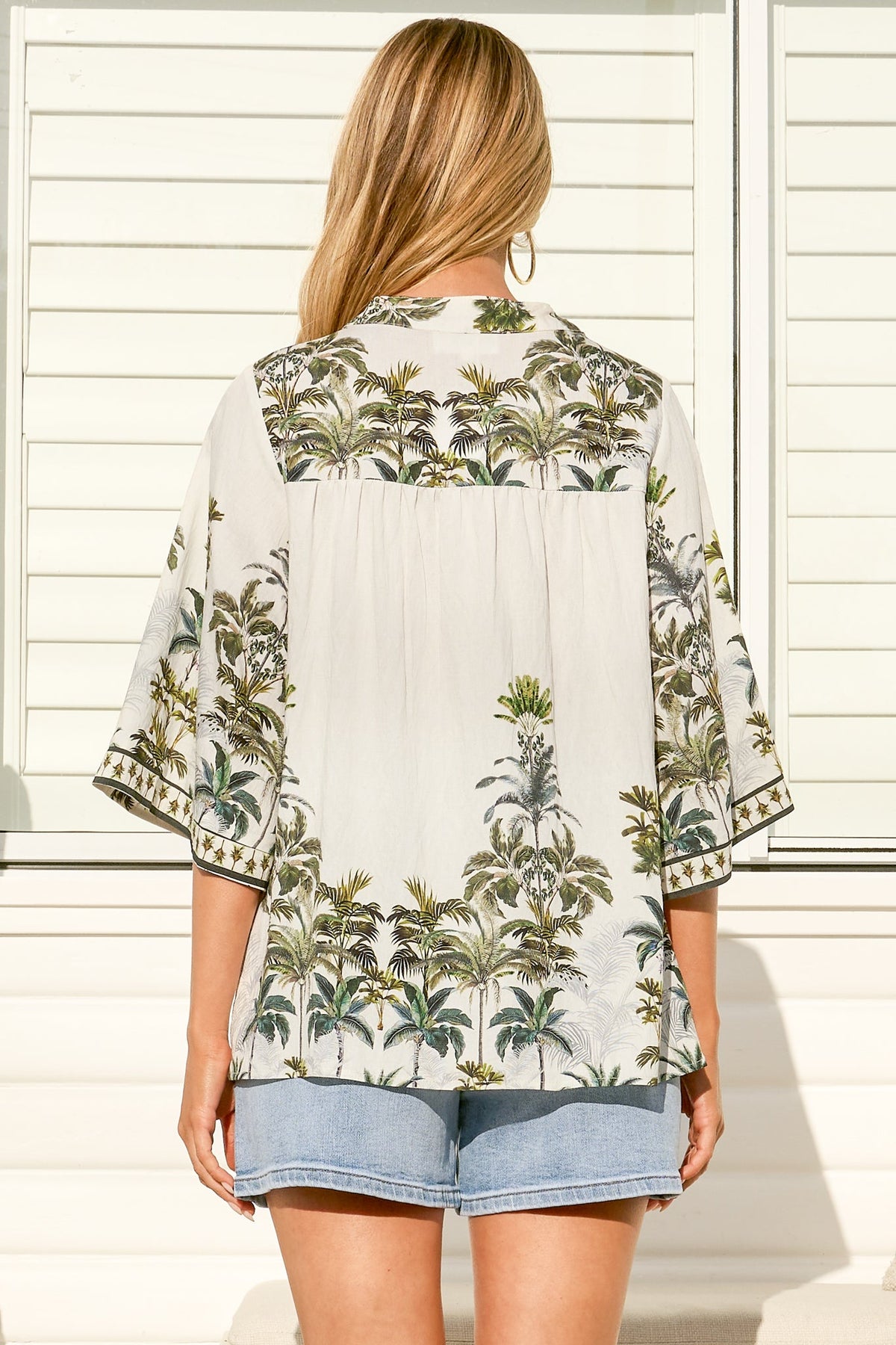 Elysia Blouse - Deep V Neck Button Down 3/4 Sleeve Top in Nessa Print