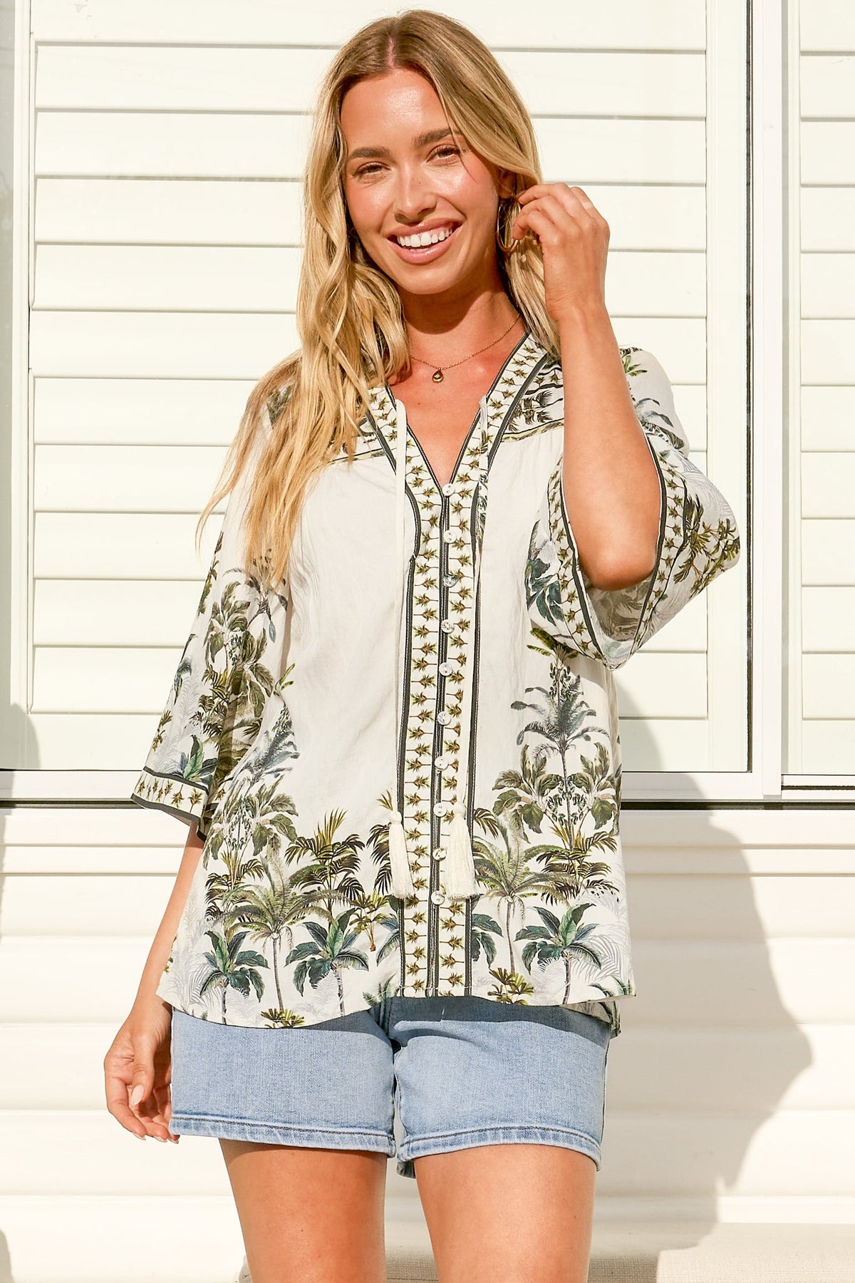 Elysia Blouse - Deep V Neck Button Down 3/4 Sleeve Top in Nessa Print