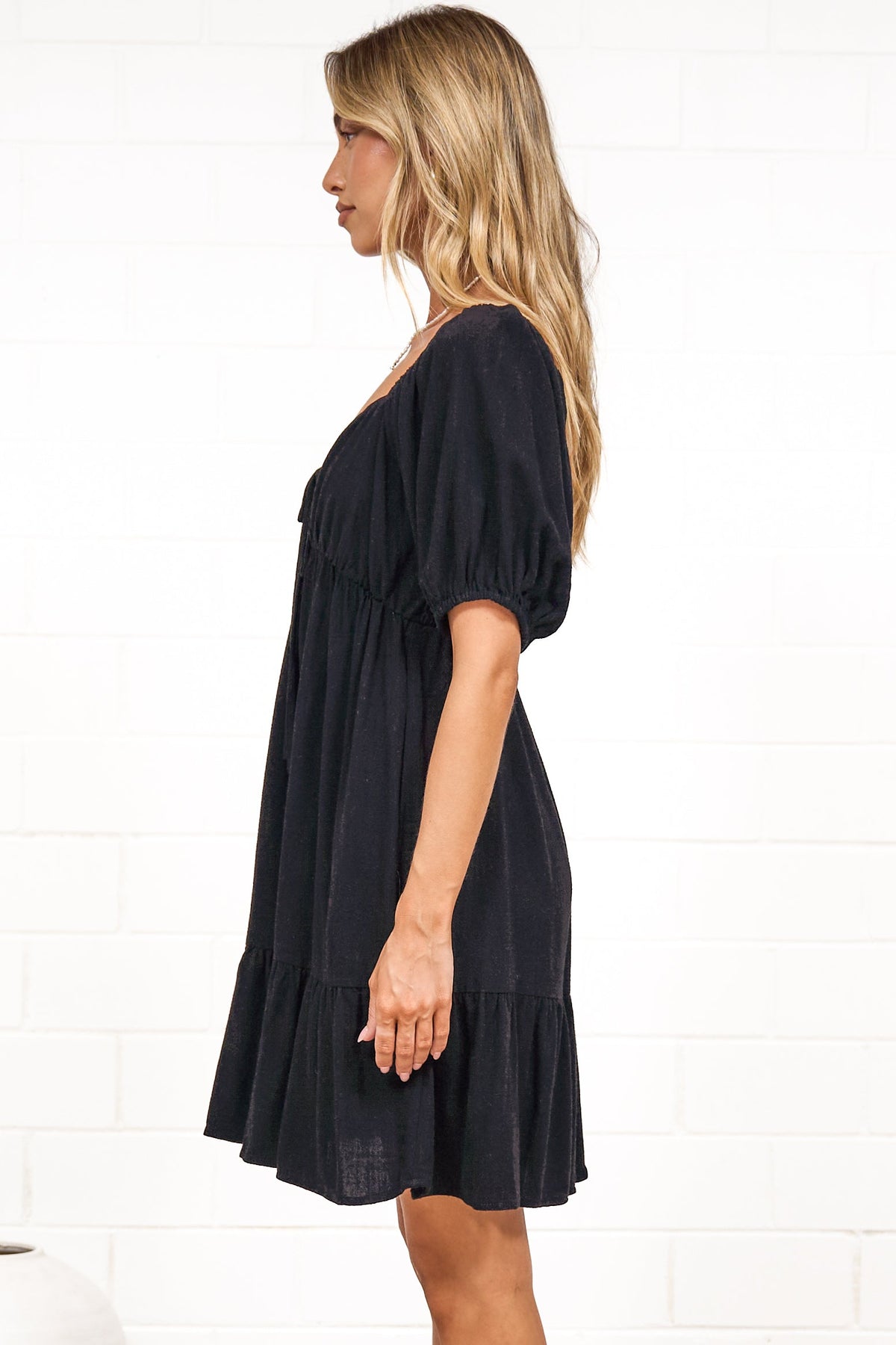 Michi Mini Dress - Sweetheart Neckline Mini with Tie Detail and Puff Sleeves in Black