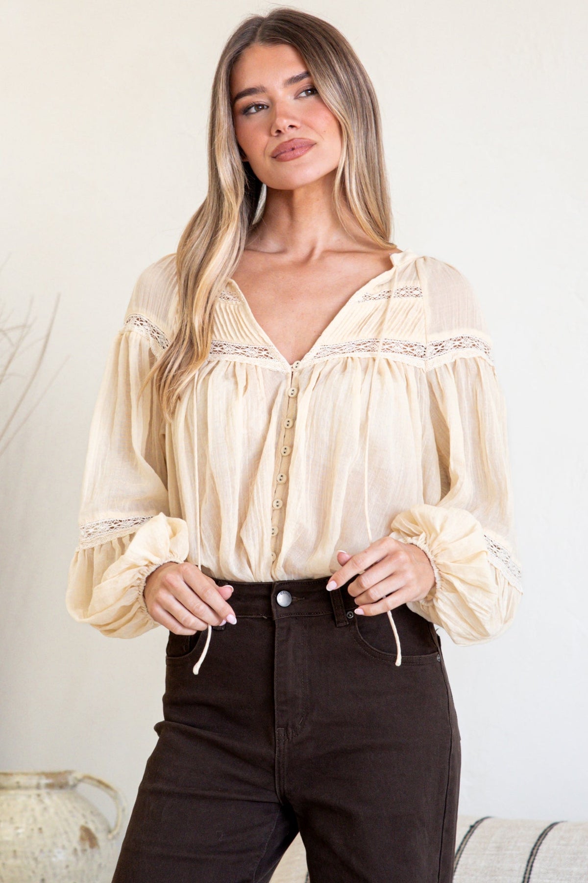 Vivianne Blouse - V Neck Lace Detailed Button Down with Balloon Sleeves in Cream